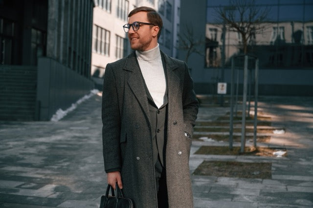 Kış Aylarında Takım Elbise Üzerine Hangi Kaban Modelleri Giyilir?