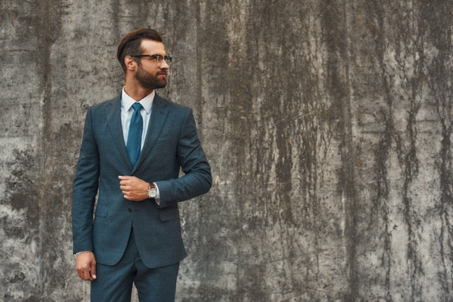 Slim Fit mi, Regular Fit mi? Doğru Takım Elbiseyi Seçmenin Şifreleri