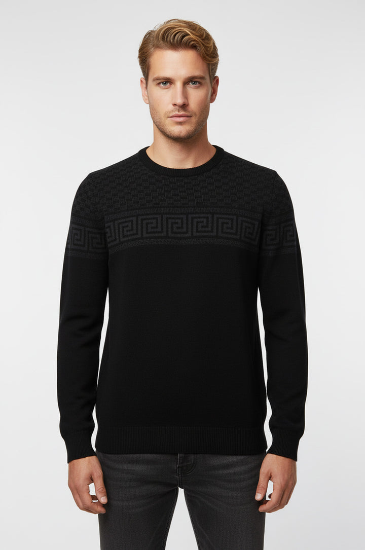 Siyah Göğüs Desenli Bisiklet Yaka Triko - Wessi