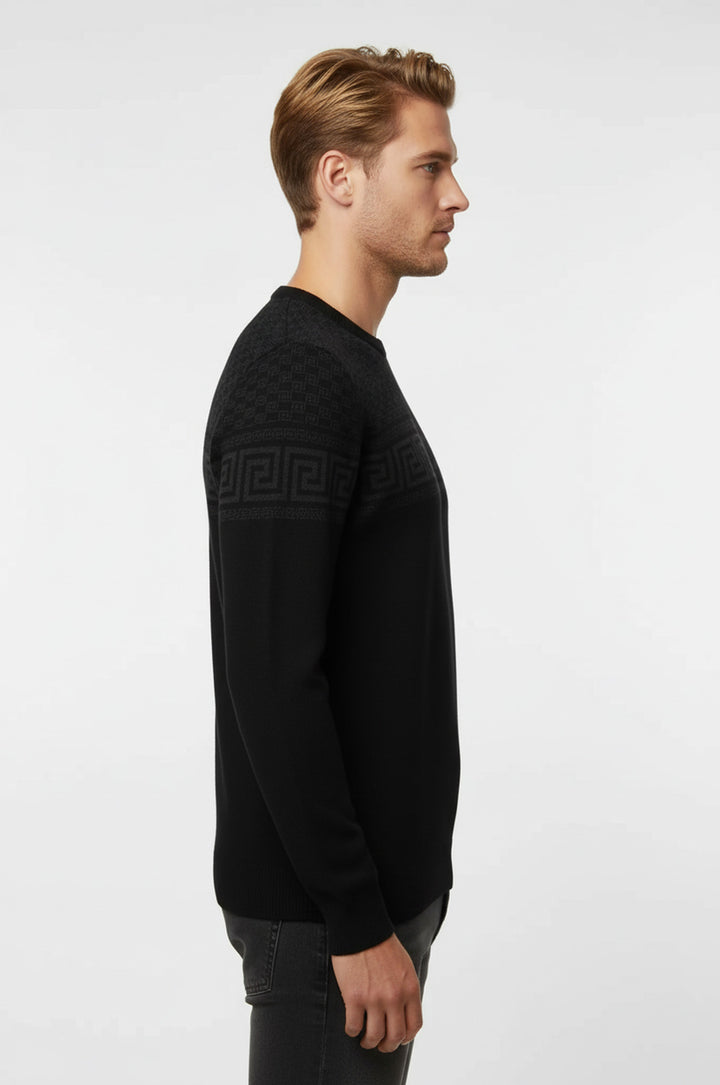 Siyah Göğüs Desenli Bisiklet Yaka Triko - Wessi