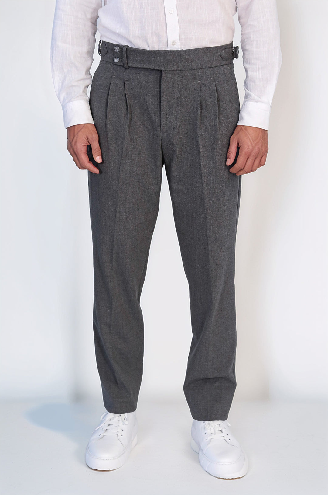 Old Money Stil Çift Pileli Yüksek Bel Toka Detaylı Slim Fit Antrasit Erkek Pantolon – Wessi