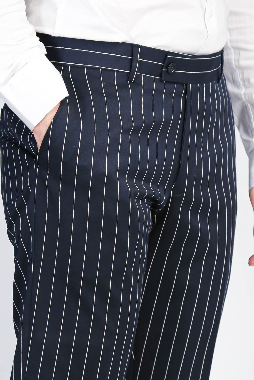 Siyah Beyaz Çizgili Slim Fit Kumaş Pantolon - Wessi