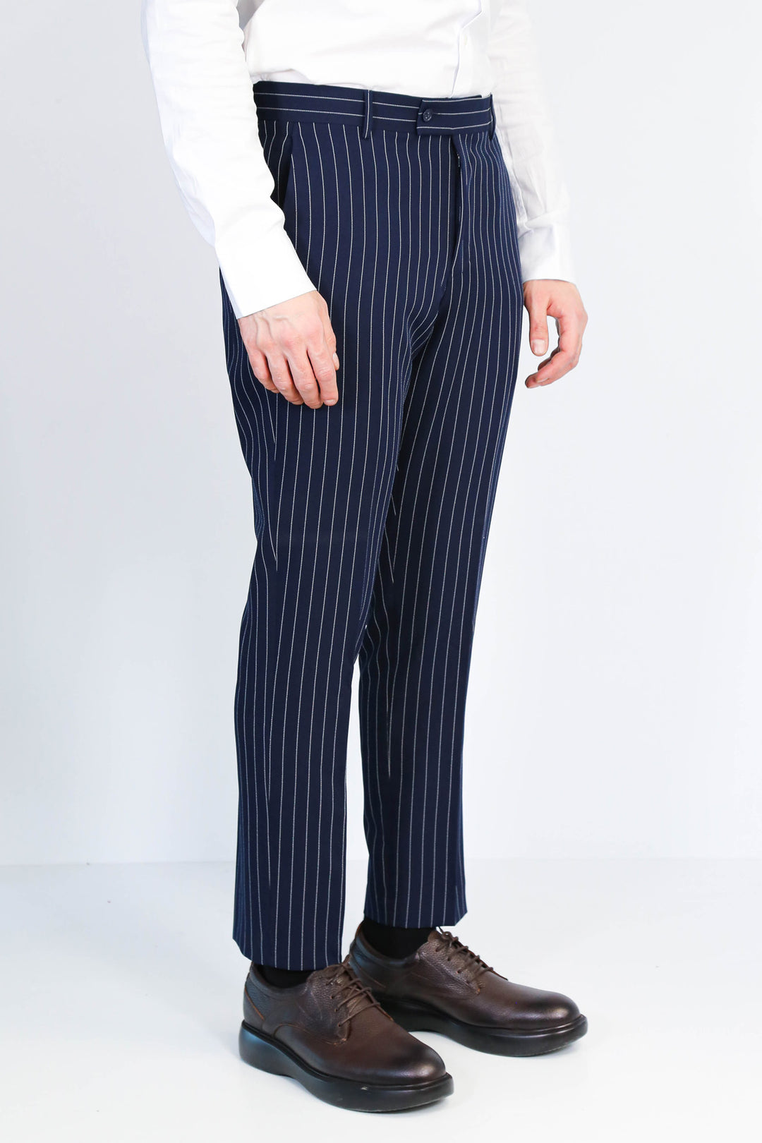 Lacivert Beyaz Çizgili Slim Fit Kumaş Pantolon - Wessi