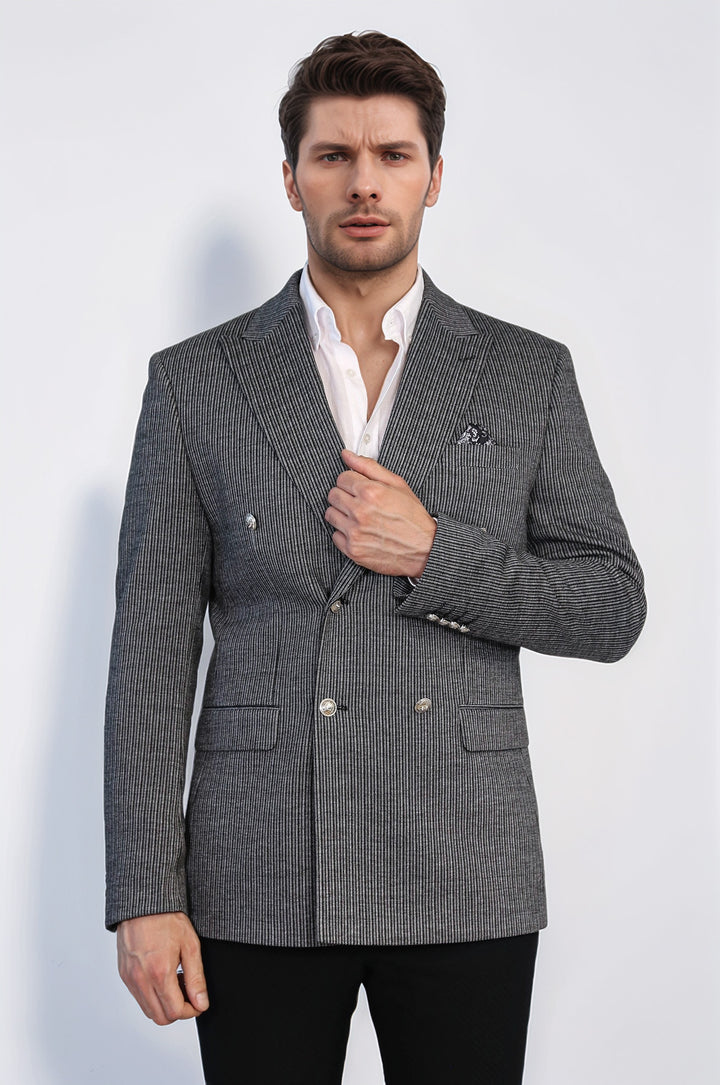 Siyah Çizgili Gümüş Rengi Metal Düğmeli Slim Fit Kruvaze Blazer – Wessi