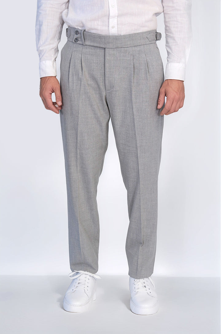 Old Money Stil Çift Pileli Yüksek Bel Toka Detaylı Slim Fit Gri Erkek Pantolon – Wessi
