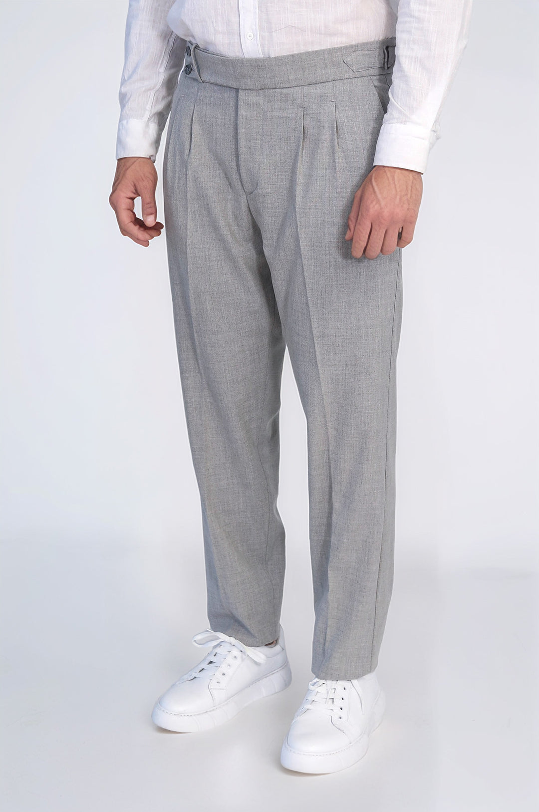 Old Money Stil Çift Pileli Yüksek Bel Toka Detaylı Slim Fit Gri Erkek Pantolon – Wessi
