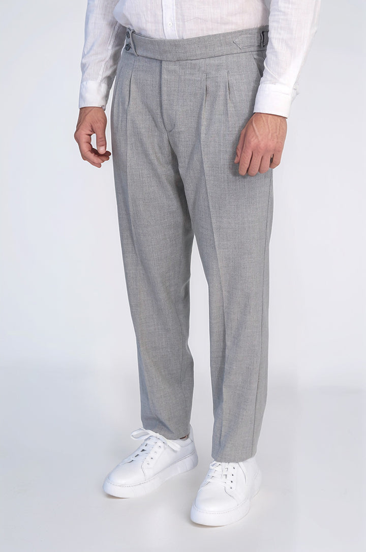 Old Money Stil Çift Pileli Yüksek Bel Toka Detaylı Slim Fit Gri Erkek Pantolon – Wessi