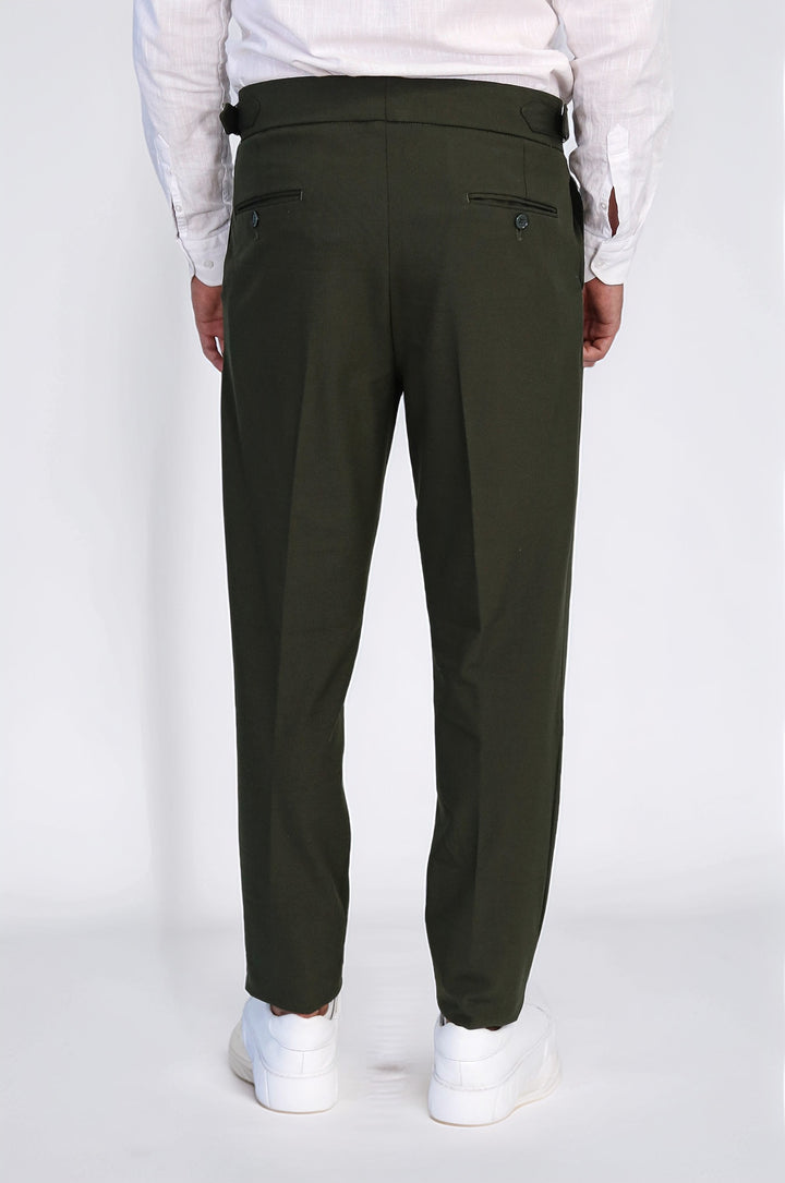 Old Money Stil Çift Pileli Yüksek Bel Toka Detaylı Slim Fit Haki Erkek Pantolon – Wessi