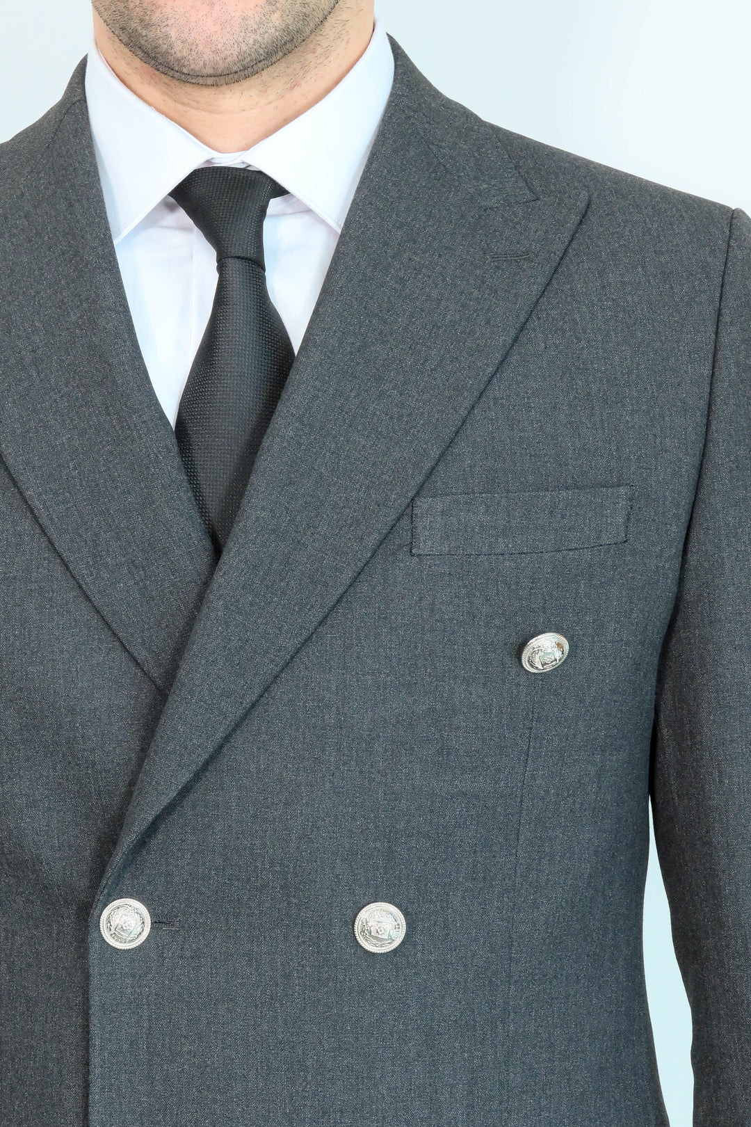 Gümüş Renk Metal Düğmeli Modern Fit Kruvaze Koyu Gri Erkek Takım Elbise – Wessi